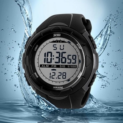 Электронные спортивные часы – водонепроницаемые и противоударные
