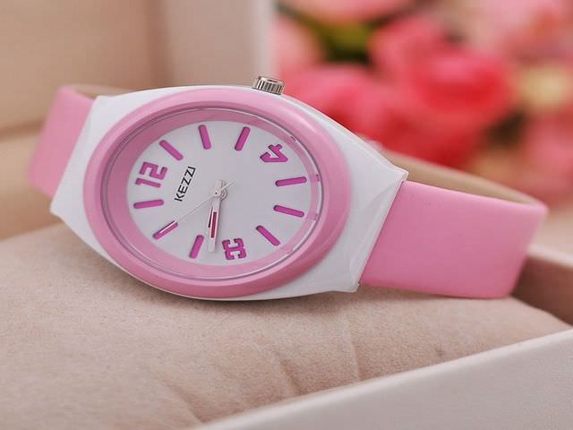 розовые часы для девочек